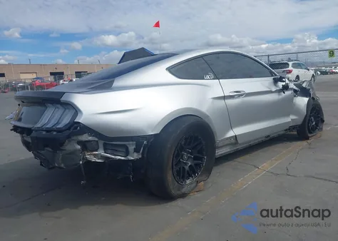 2018 Ford Mustang Gt Premium z USA, uszkodzony, nr VIN 1FA6P8CF2J5182654